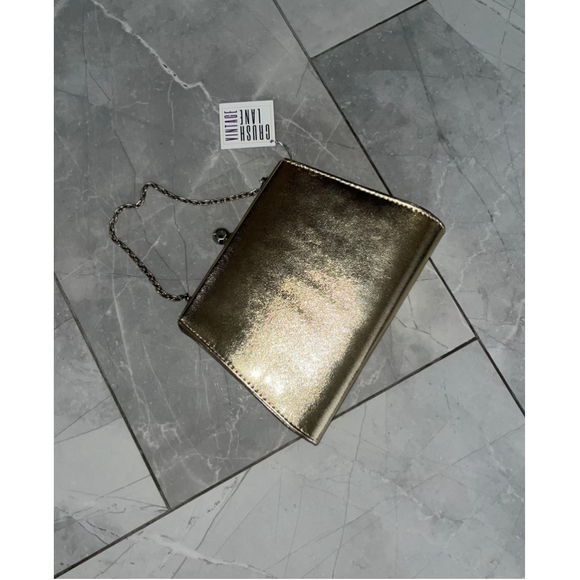 Vintage Gold Metallic Clutch with Chain - Picture 9 of 9
